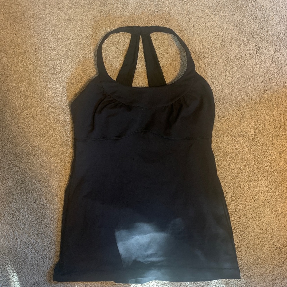Lululemon tank
